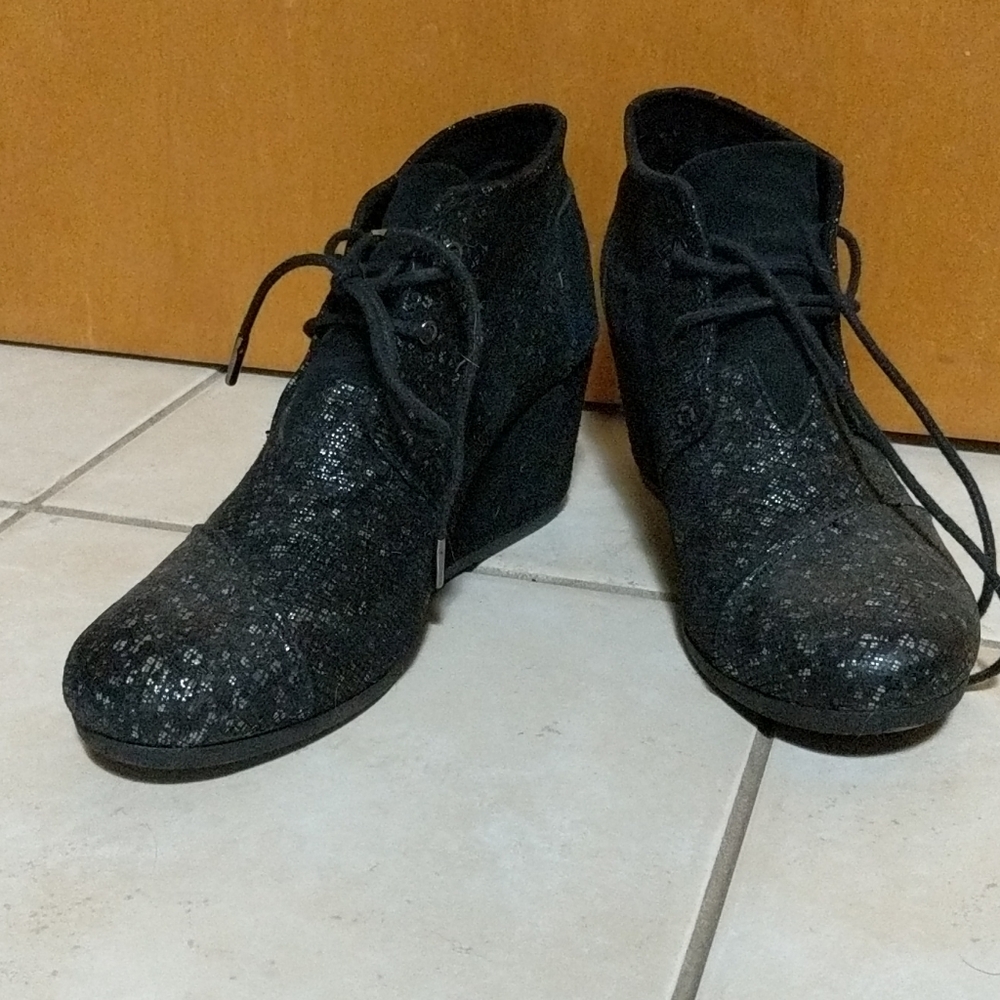 Toms Black Metallic Suede Wedge Ankle Booties